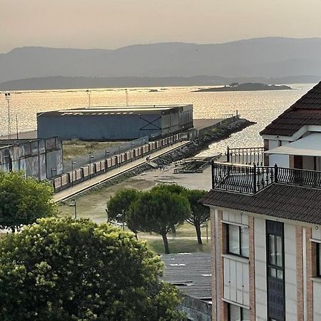 Apartamentos Mar De La Concha Vilagarcia de Arousa Luaran gambar