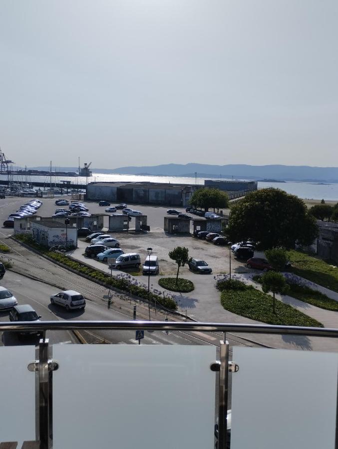 Apartamentos Mar De La Concha Vilagarcia de Arousa Luaran gambar