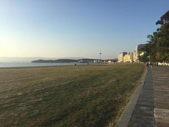 Apartamentos Mar De La Concha Vilagarcia de Arousa Luaran gambar